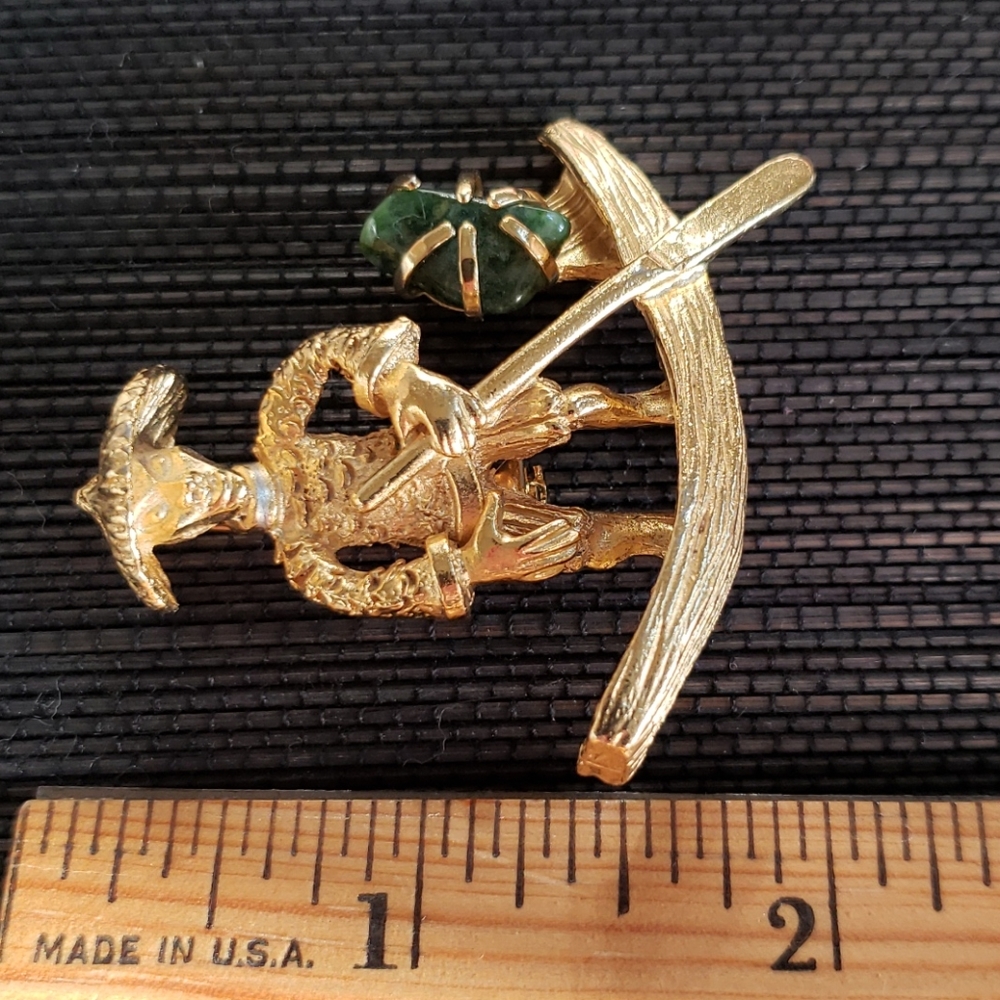VTG BSK oriental boatsman brooch gold color/+Jade - Picture 6 of 9